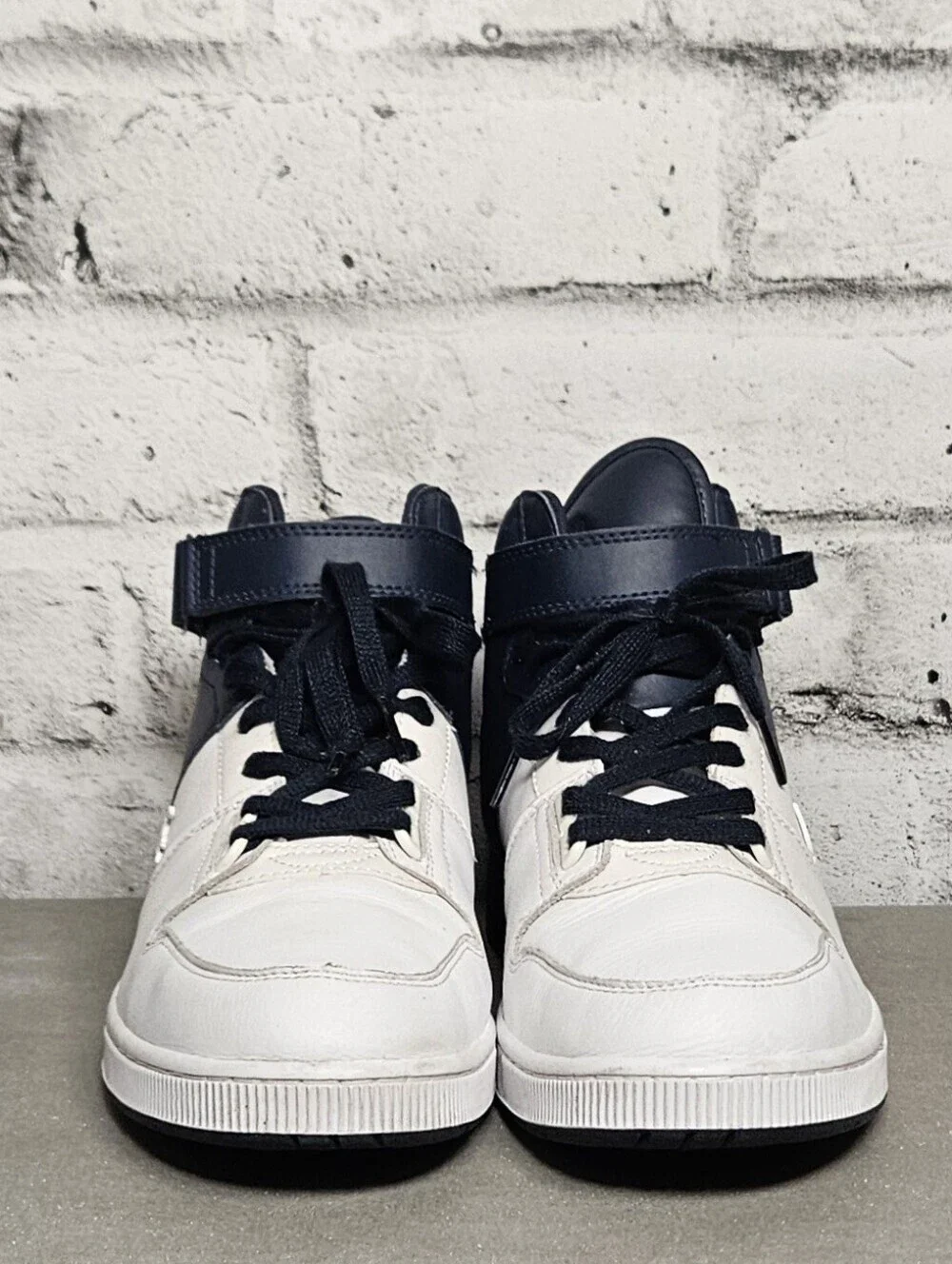 Lacoste Tramline Mid High Top Sneakers White Navy Mens 10.5